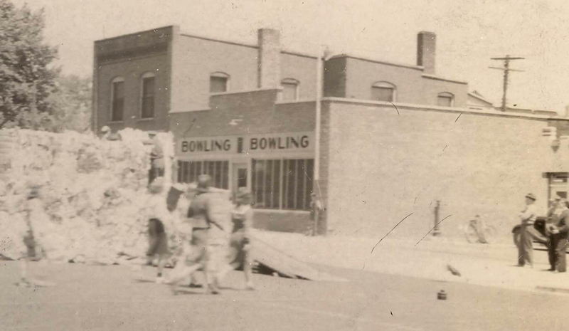 Picken's Bowling Alley